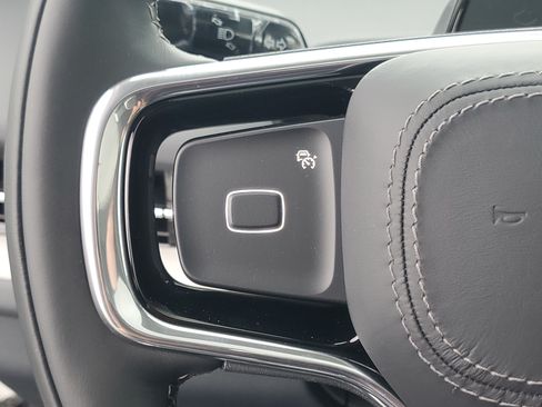 New 2026 Lincoln Navigator Reserve AWD/4WD image 17