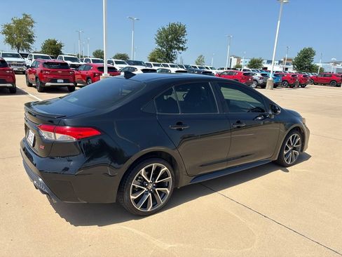 Used 2022 Toyota Corolla SE FWD image 13