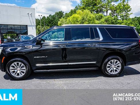 Used 2025 GMC Yukon XL Denali image 7