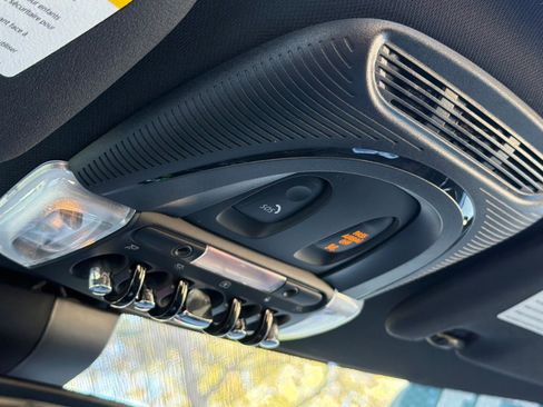 Used 2021 MINI Cooper Clubman S w/ Driver Assistance Package image 23