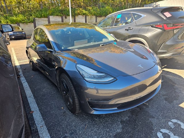 Used 2018 Tesla Model 3 Long Range RWD image 1