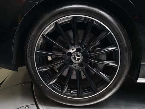 Used 2022 Mercedes-Benz S 500 4MATIC w/ AMG Line Package image 37
