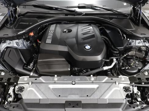 Used 2025 BMW 330i xDrive Sedan AWD/4WD image 24