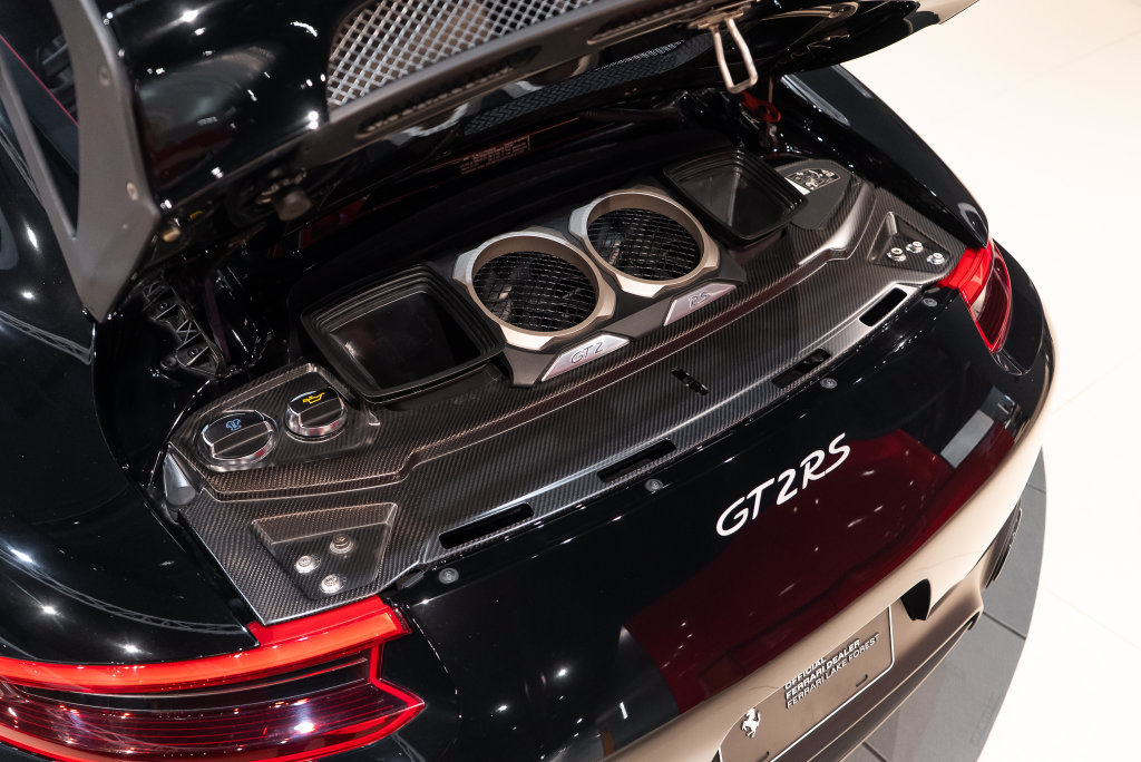 Used 2018 Porsche 911 GT2 RS RWD image 23