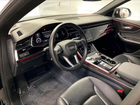 Used 2020 Audi Q8 Premium Plus w/ Premium Plus Package image 15