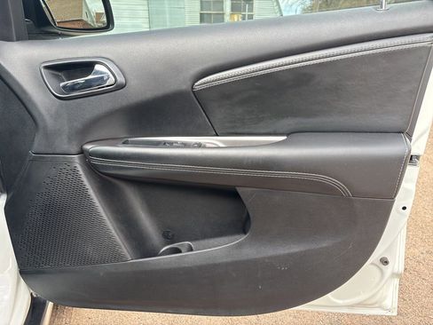 Used 2017 Dodge Journey Crossroad AWD/4WD image 26