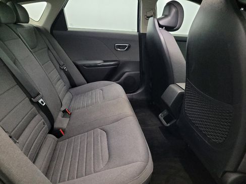 Used 2025 Kia K4 EX FWD image 19