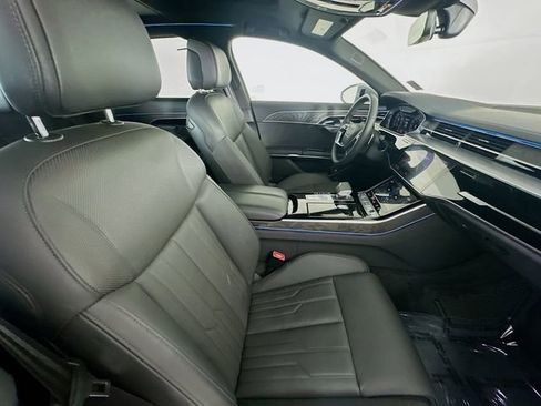 Used 2025 Audi A8 L 3.0T AWD/4WD image 29