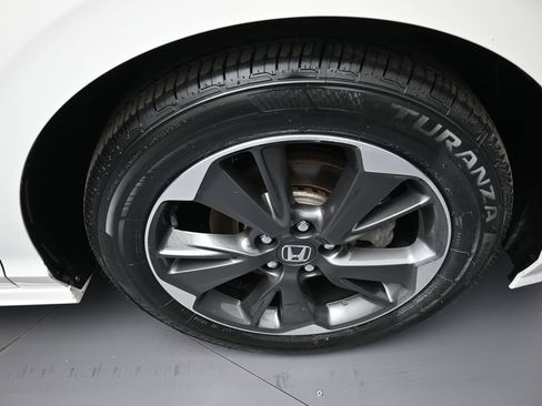Used 2024 Honda Odyssey Elite image 13