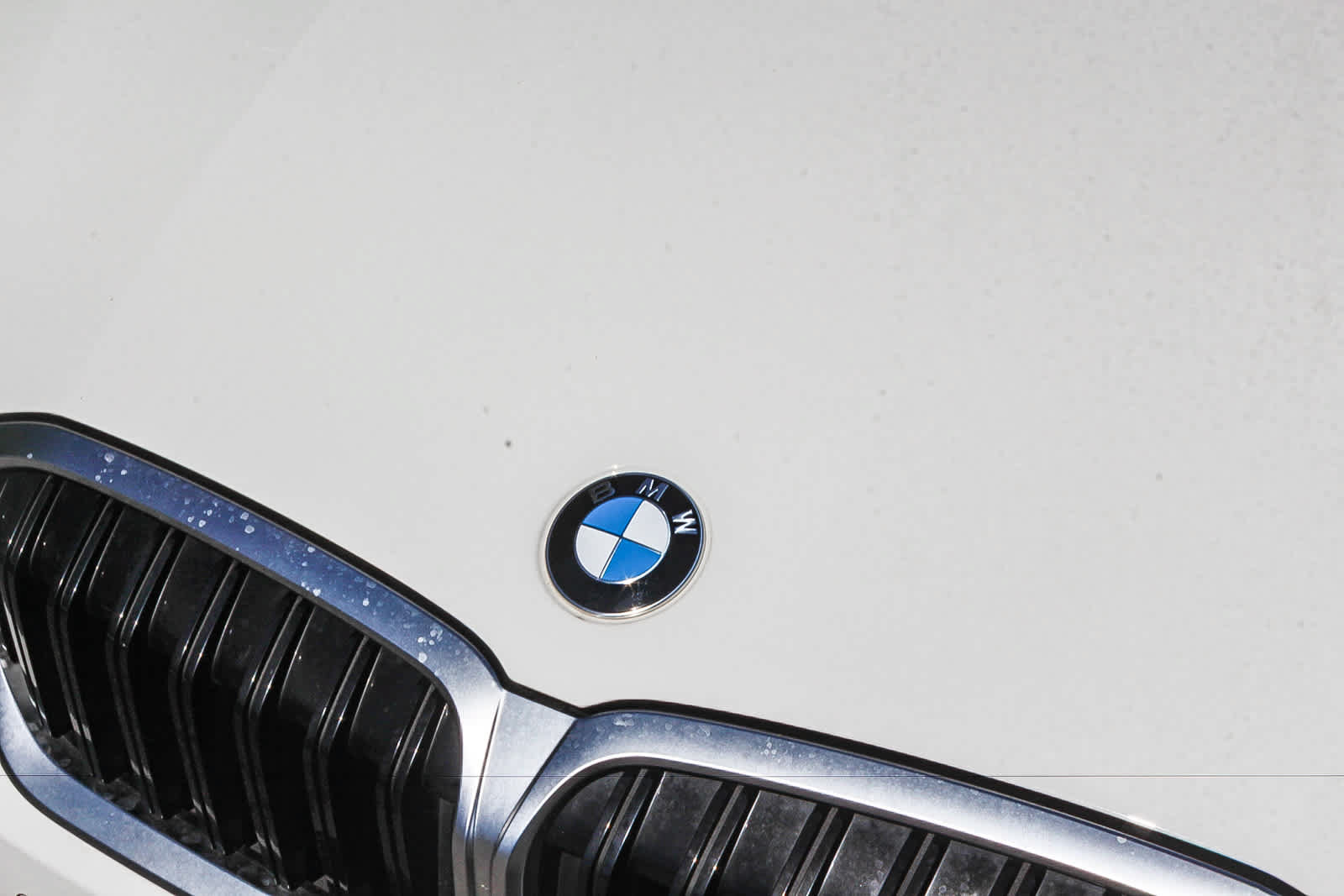 Used 2024 BMW 330i Sedan w/ Premium Package RWD image 15