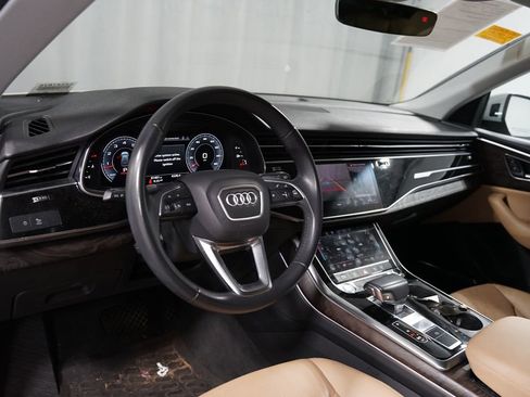 Used 2019 Audi Q8 Premium Plus image 7