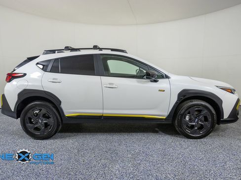 Used 2025 Subaru Crosstrek 2.5i Sport AWD/4WD image 8