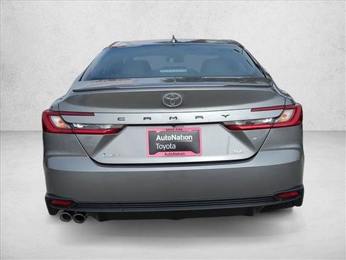 New 2026 Toyota Camry SE image 7