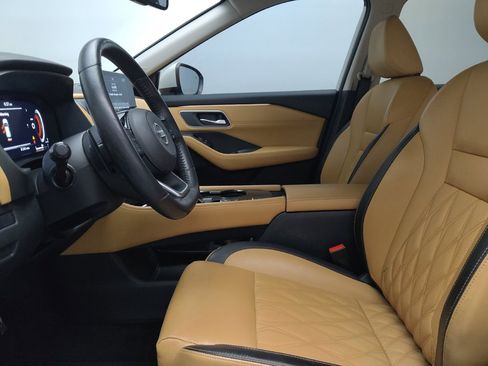 Used 2021 Nissan Rogue Platinum FWD image 17