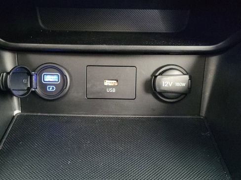 Used 2022 Hyundai Kona SEL image 9