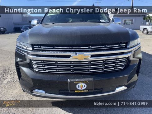 Used 2024 Chevrolet Suburban Premier image 2