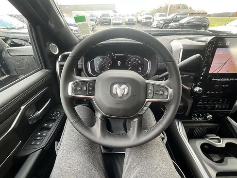New 2026 RAM 3500 Laramie AWD/4WD image 24