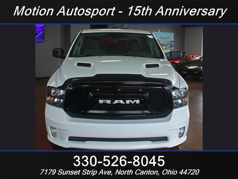 Used 2019 RAM 1500 Express w/ Wheel & Sound Group AWD/4WD image 4