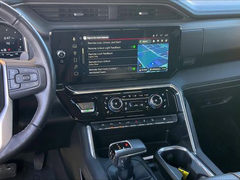 Used 2024 GMC Sierra 1500 Denali image 7