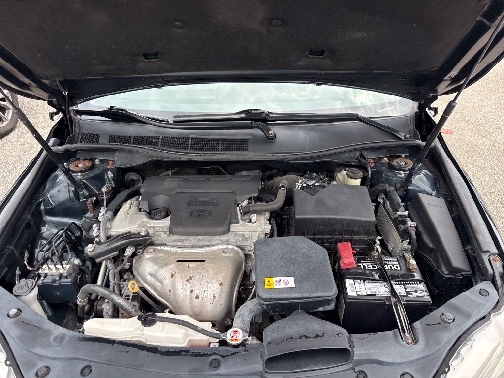 Used 2017 Toyota Camry SE FWD image 23