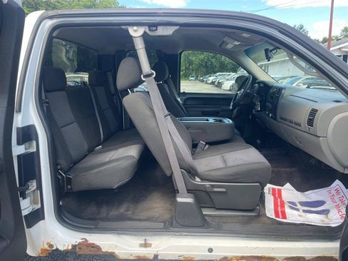 Used 2010 Chevrolet Silverado 1500 LS AWD/4WD image 10