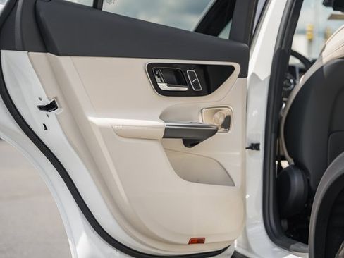 New 2026 Mercedes-Benz GLC 350e 4MATIC image 35