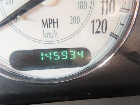 Used 2004 Chrysler 300M FWD image 30