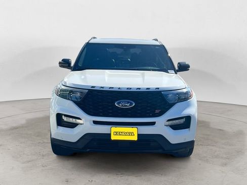 Used 2024 Ford Explorer ST w/ Technology Package image 8