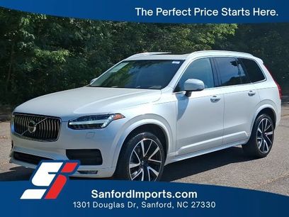 Used 2021 Volvo XC90 T6 Momentum w/ Advanced Package