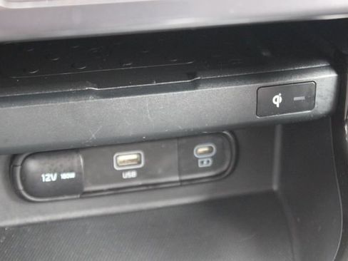 Certified 2025 Kia Seltos SX AWD/4WD image 10