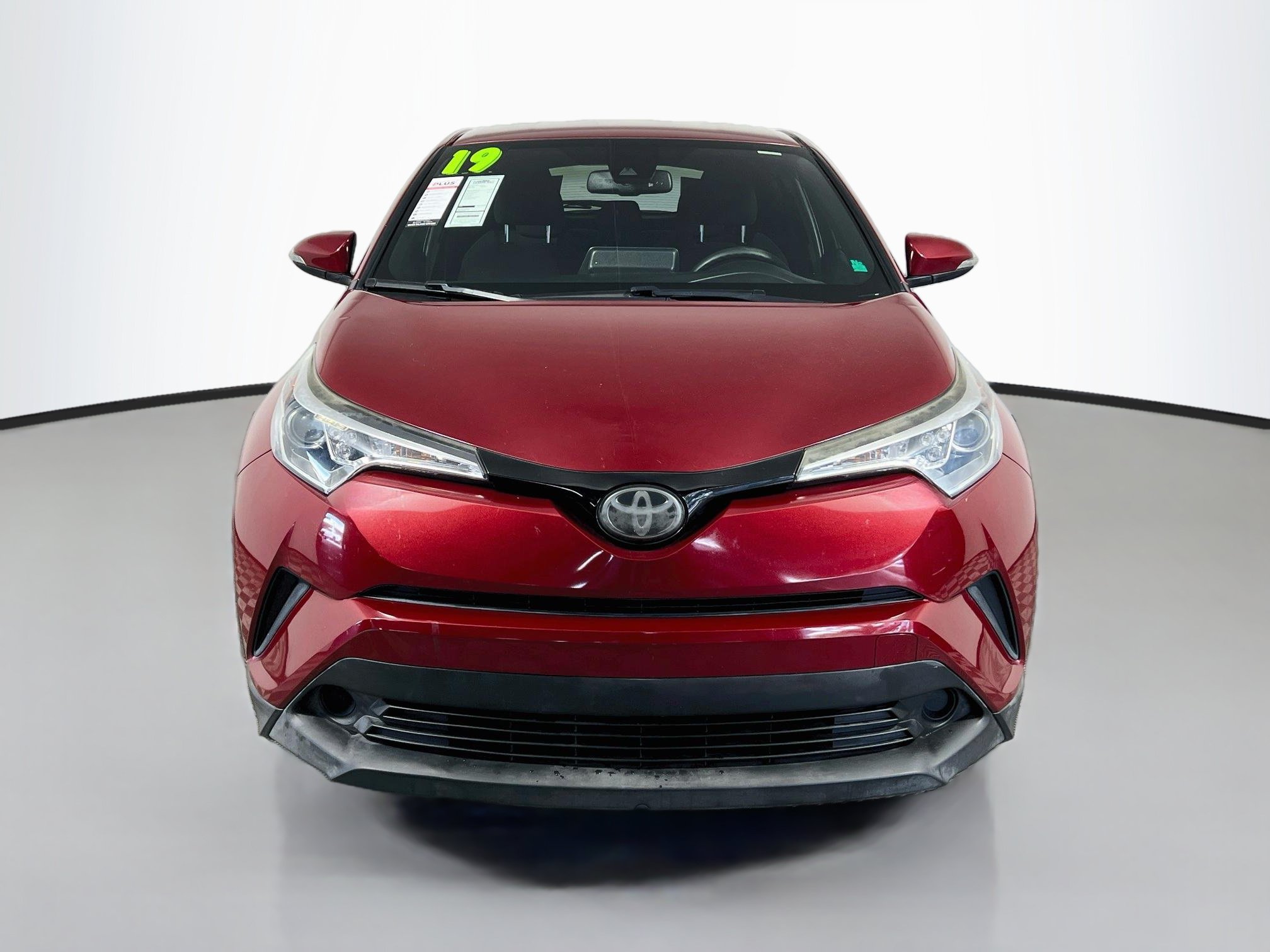 Used 2019 Toyota C-HR LE FWD image 11