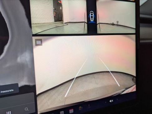 Used 2023 Tesla Model Y Long Range AWD/4WD image 27