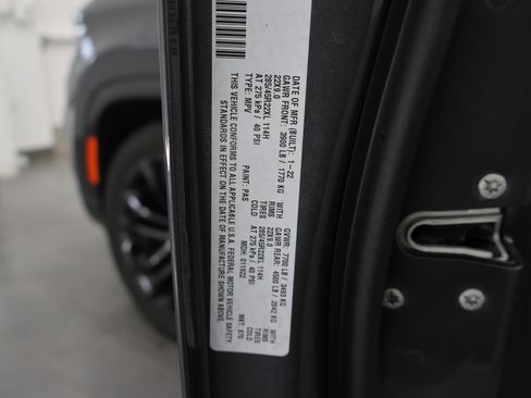 Used 2022 Jeep Grand Wagoneer Series II AWD/4WD image 75