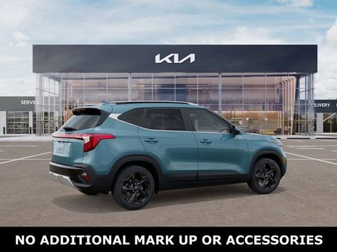New 2026 Kia Seltos EX image 6