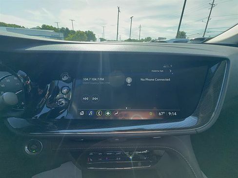 Used 2023 Buick Envision Preferred FWD image 16