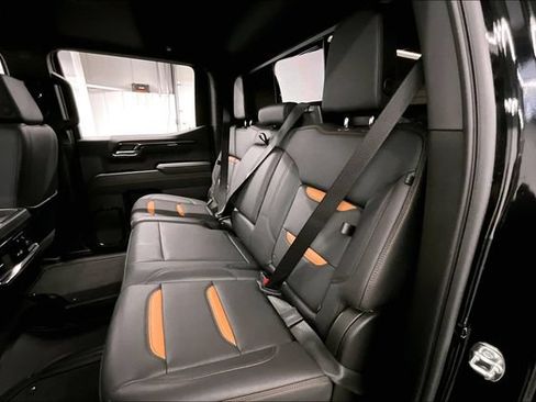 Used 2026 GMC Sierra 1500 AT4 w/ AT4 Premium Package AWD/4WD image 26