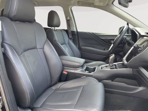 Used 2024 Subaru Outback Limited AWD/4WD image 3