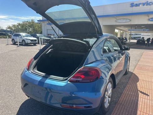Used 2018 Volkswagen Beetle 2.0T S image 14