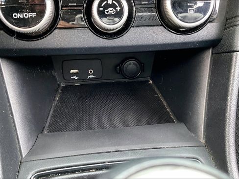 Used 2021 Subaru Crosstrek 2.0i image 20