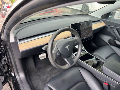 Used 2020 Tesla Model 3 Performance AWD/4WD image 18