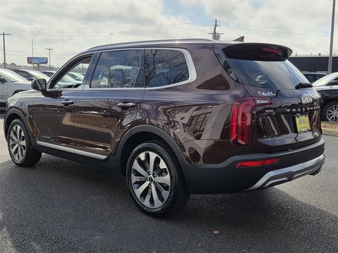 Used 2022 Kia Telluride S image 6