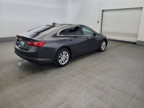 Used 2018 Chevrolet Malibu LT FWD image 10