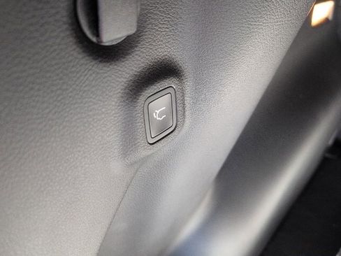 New 2026 Jeep Compass Trailhawk w/ Trailer Tow Group image 29