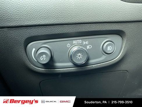 Certified 2023 Buick Encore GX Preferred w/ Cold Weather Comfort Package image 20