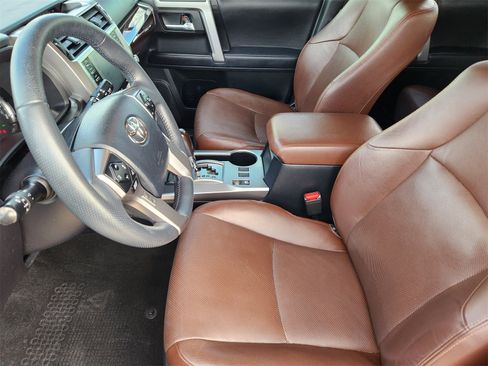 Used 2022 Toyota 4Runner Limited image 24