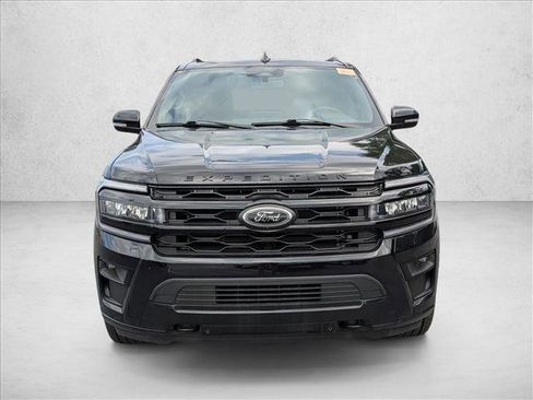 Certified 2023 Ford Expedition Limited AWD/4WD image 3