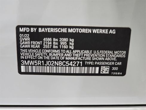 Certified 2022 BMW 330i Sedan w/ M Sport Package image 29