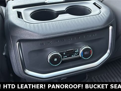 New 2025 Ford Expedition Max Active image 8