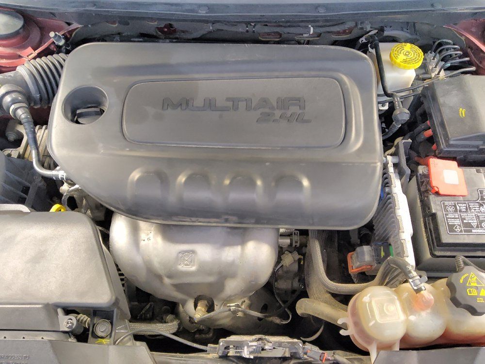 Used 2019 Jeep Cherokee Latitude Plus FWD image 30