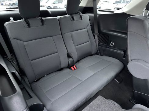 Certified 2026 Ford Explorer Active RWD image 19